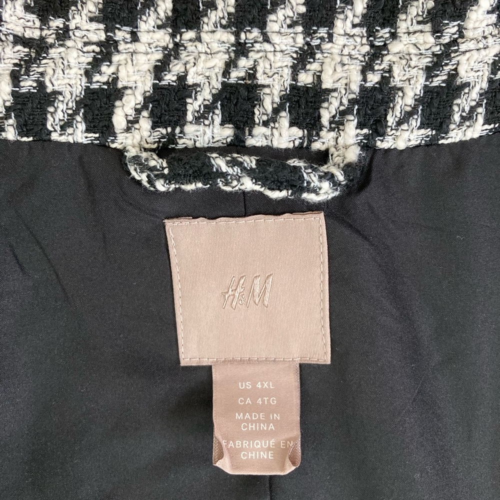 H&M Checkered Coat - Picture 10 of 11